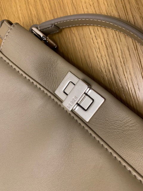 Protecteurs compatibles avec Fendi Mini Peekaboo