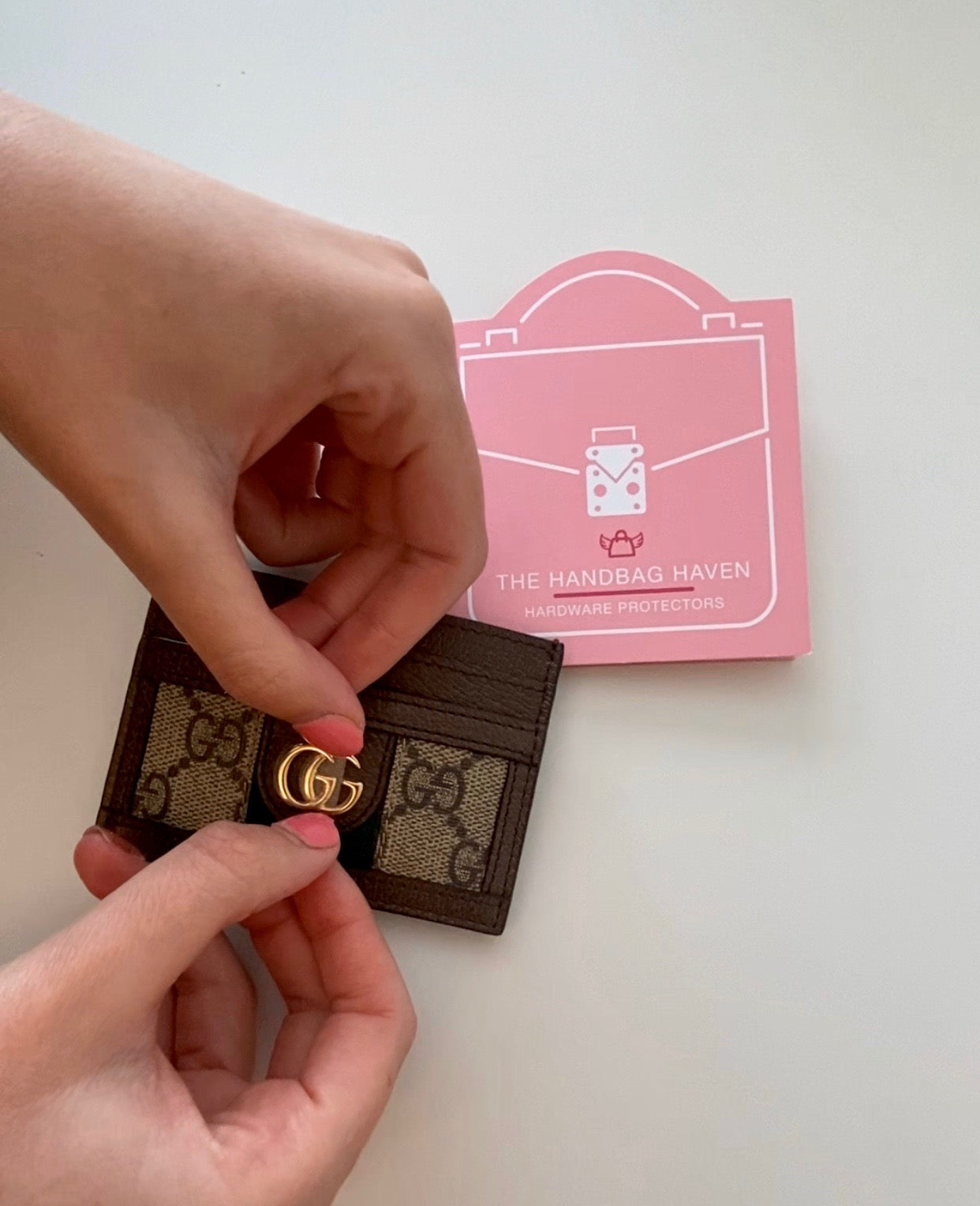 Protecteurs compatibles avec Ophidia GG Key Case